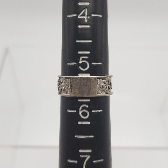 Size 5.5 925 Sterling Silver Tarnished Four Leaf Clover Unique Ring - Picture 5 of 7